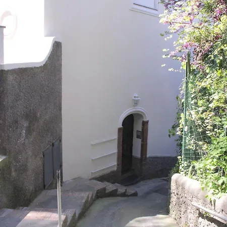 Capri Apartments 公寓 卡普里
